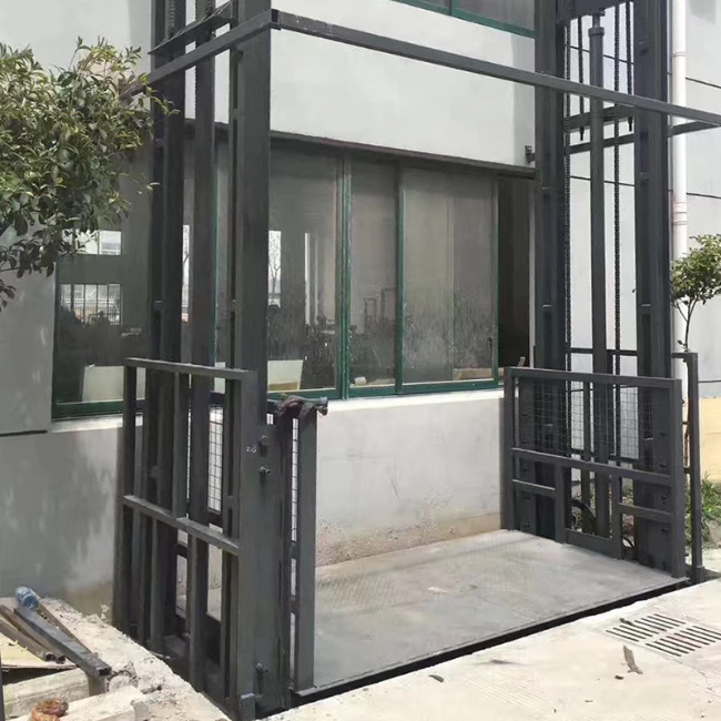 黔西5吨室外升降货梯